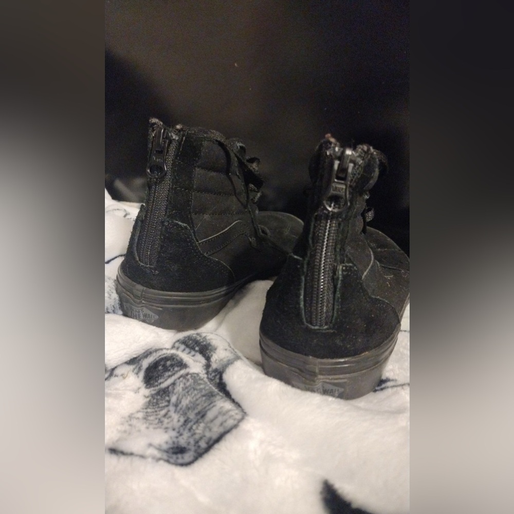 Black high top vans with zipper